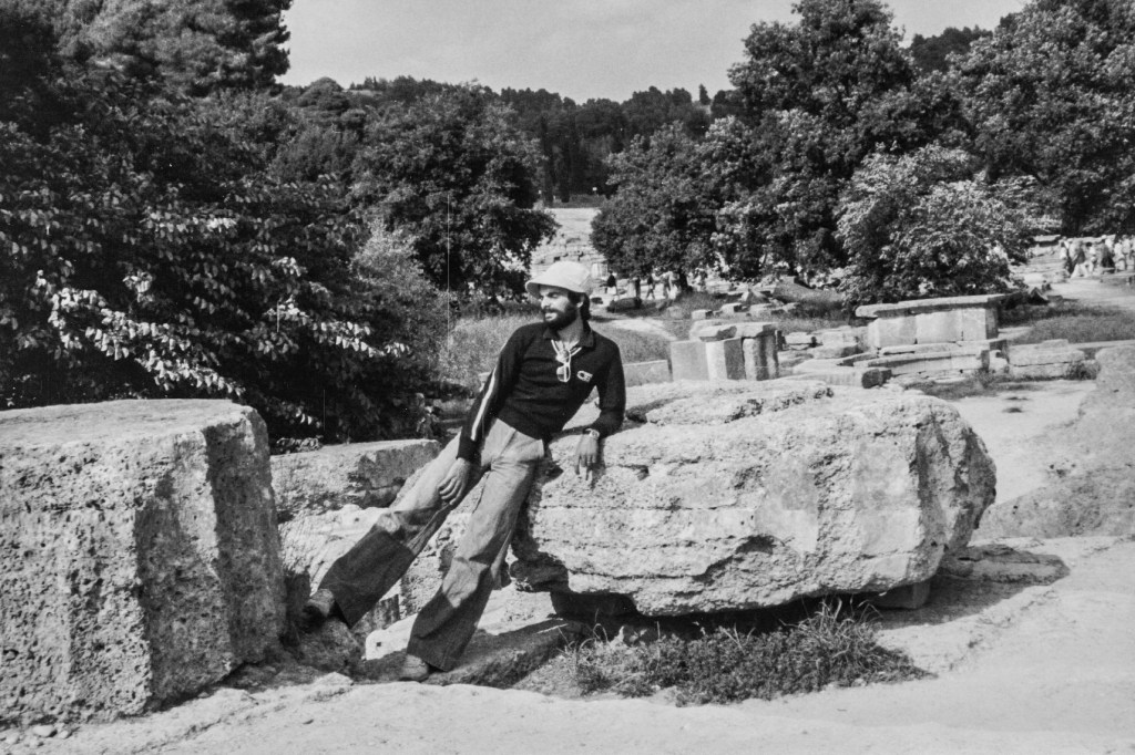 RESTORING FAMILY PHOTOS